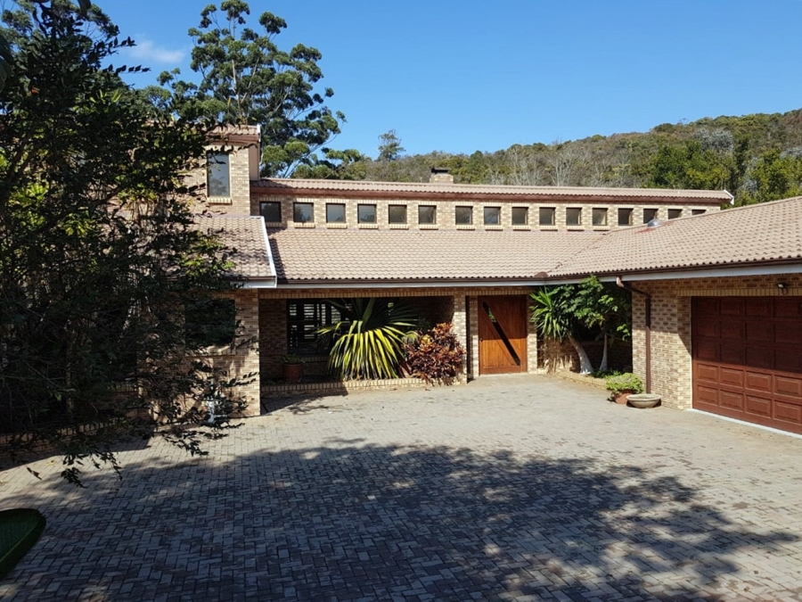 5 Bedroom Property for Sale in Abbotsford Eastern Cape